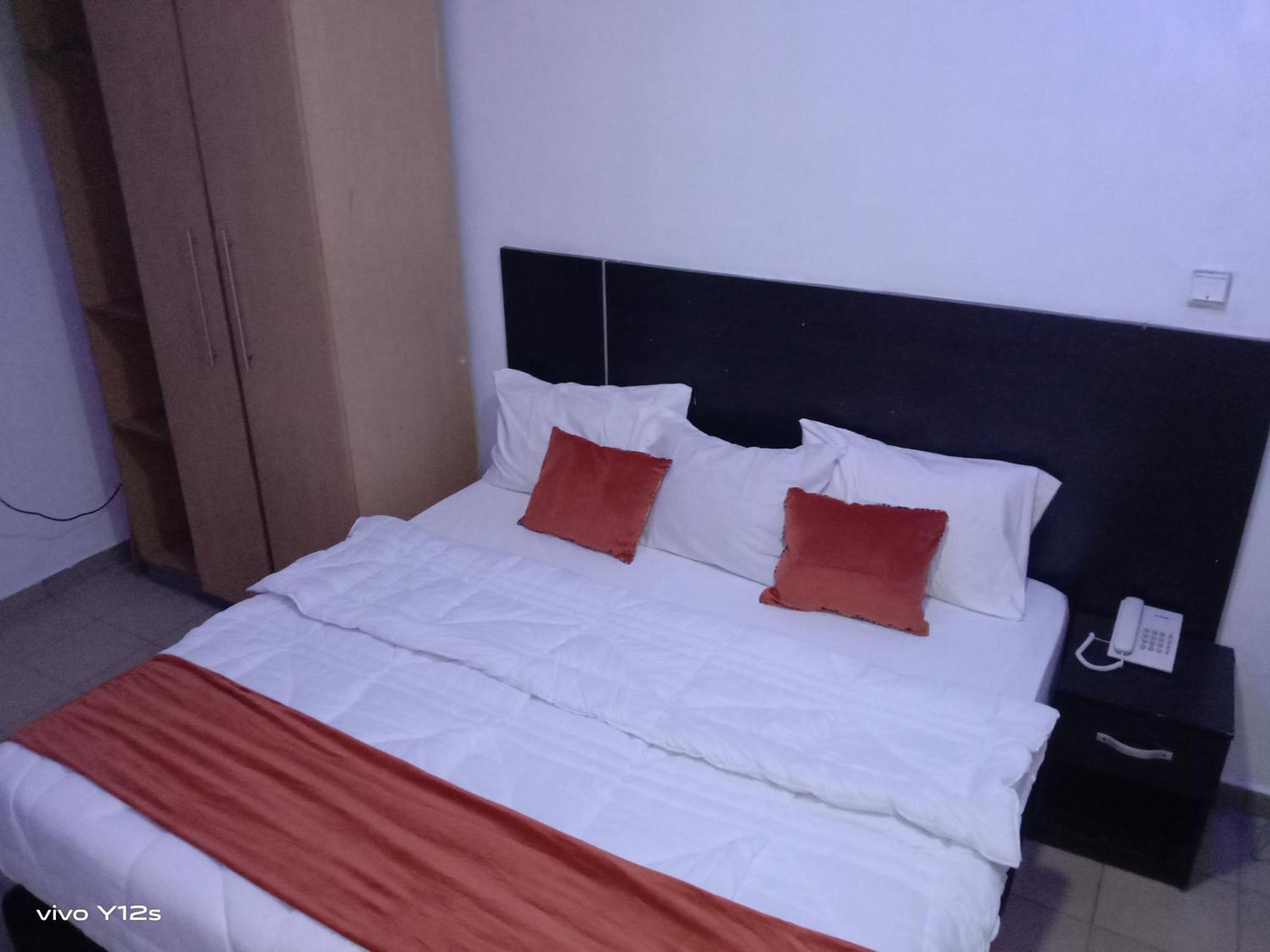 Blue Moon Hotels Victoria Island Lagos Eksteriør billede