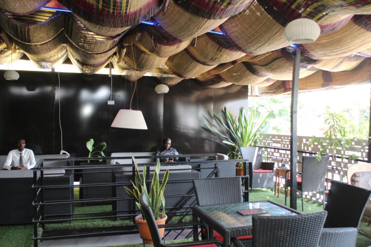 Blue Moon Hotels Victoria Island Lagos Eksteriør billede