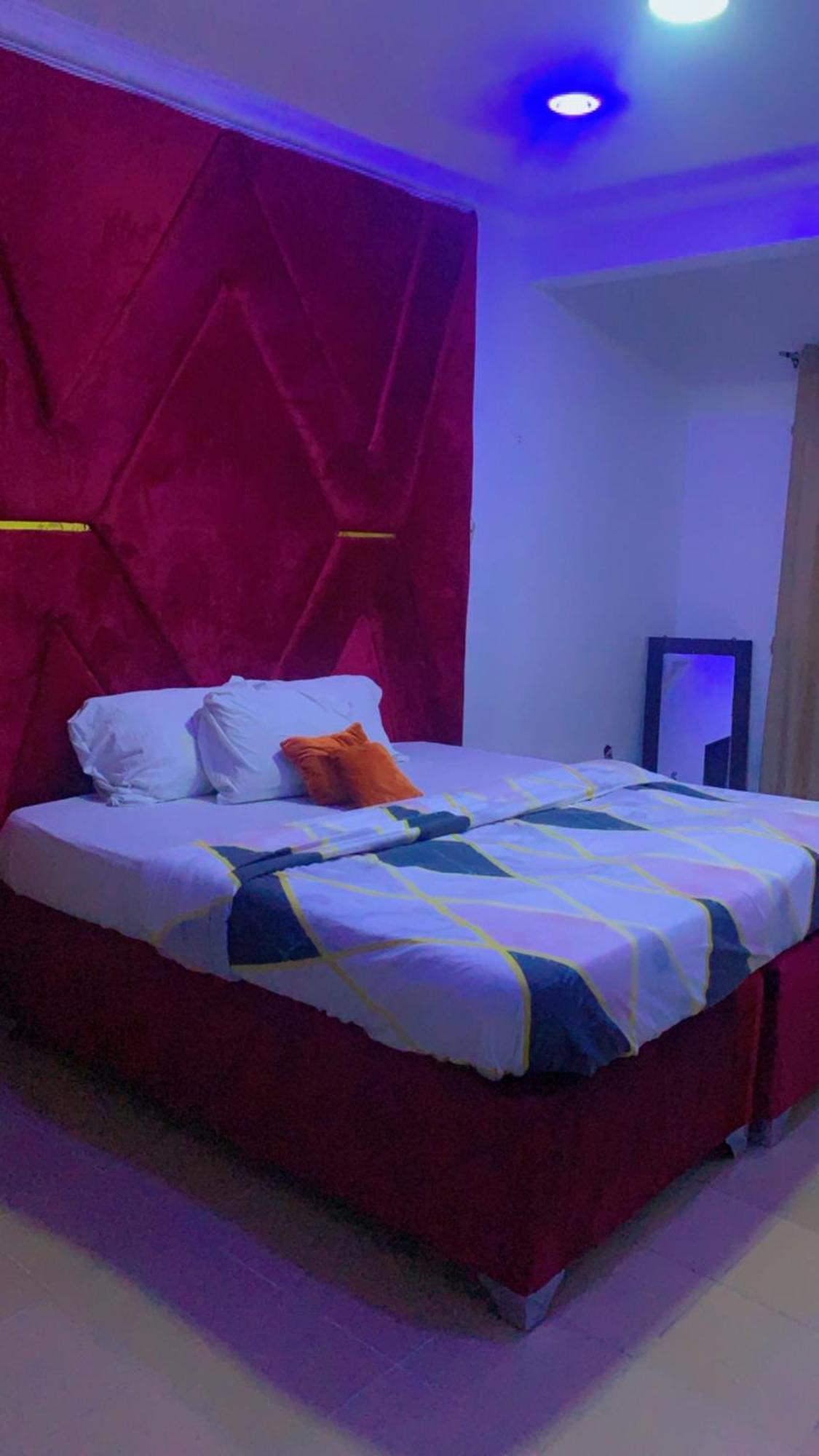 Blue Moon Hotels Victoria Island Lagos Eksteriør billede