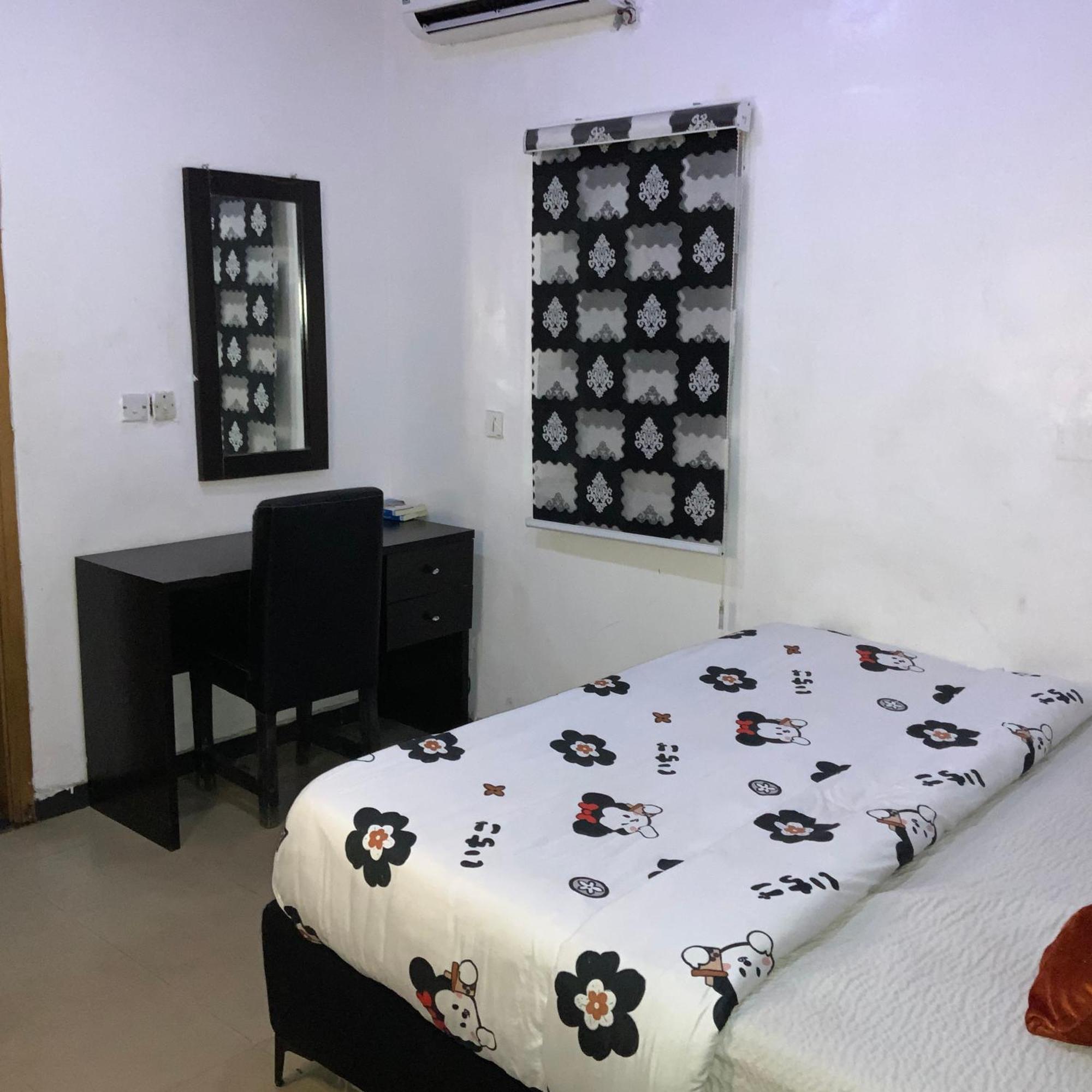 Blue Moon Hotels Victoria Island Lagos Eksteriør billede